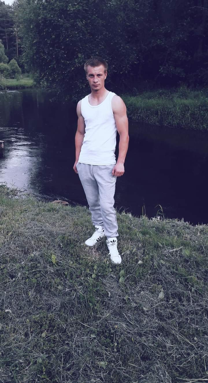 Tomas